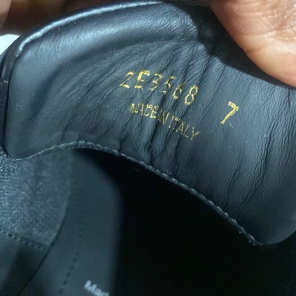 Prada sneakers new but no box - Picture 4 of 4